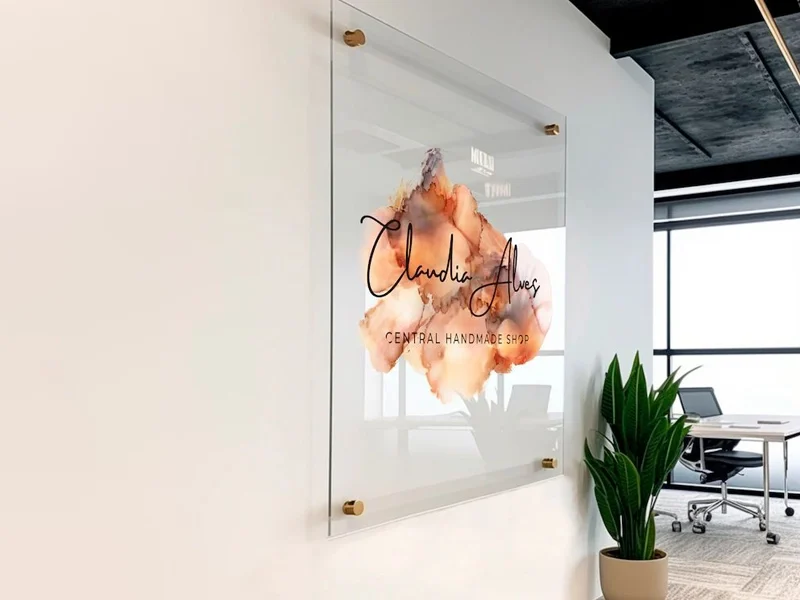 مرکز خدمات چاپ و هدایای سازمانی آکام